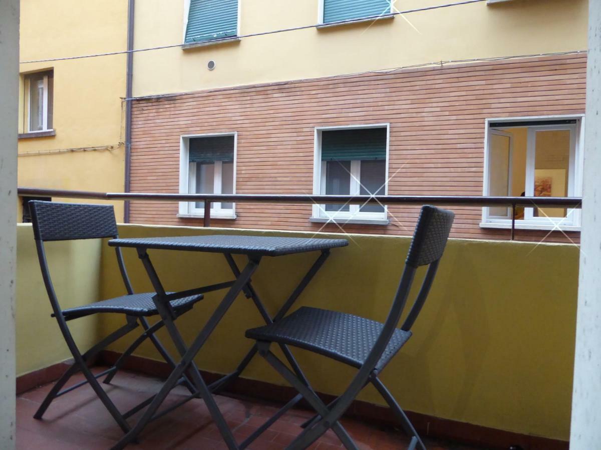 Montebello House Bologna Bagian luar foto